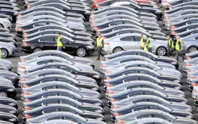 Avalanşă la înmatriculările de autoturisme